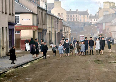 Link to old images of Lurgan, county Armagh 1860 to 1915